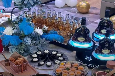 河源夜场KTV模特招聘 日结1300-1800元专车接送